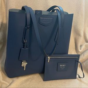 DKNY tall shoulder bag + insert. Blue. Good condition. Used gently.